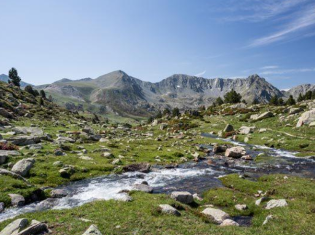 Andorra scenery,Andorra lakes,Andorra nature,Andorra Nationals Parks,Sorteny,Andorra botanincal gardens,Pyrenees lakes,Andorra mountains,Pyrenees mountains,Adventure Andorra,scenic family holidays,family mountain holidays