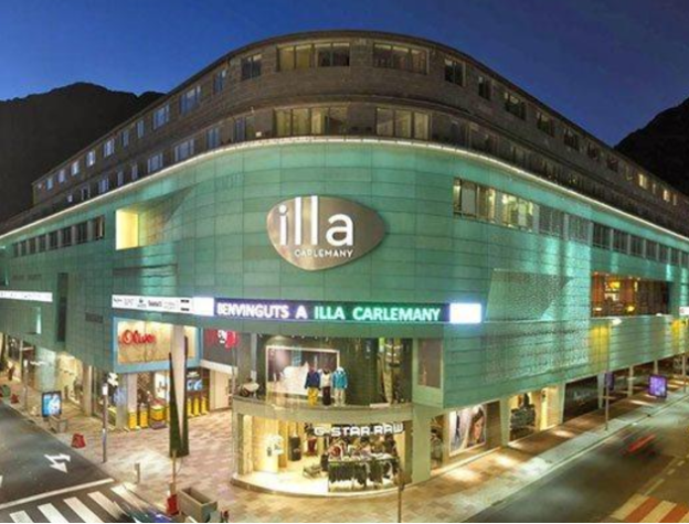 shopping Andorra,Centre Comercial Illa Carlemany,Andorra attractions